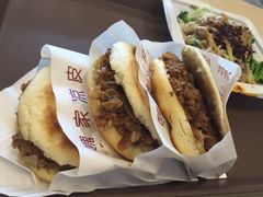 肉夹馍-魏家凉皮(兵马俑店)