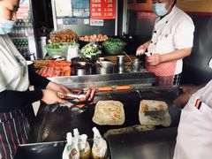-海燕家人灌蛋饼(凤凰街店)