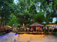 -二荆条·蜀鲜汇城市森林火锅