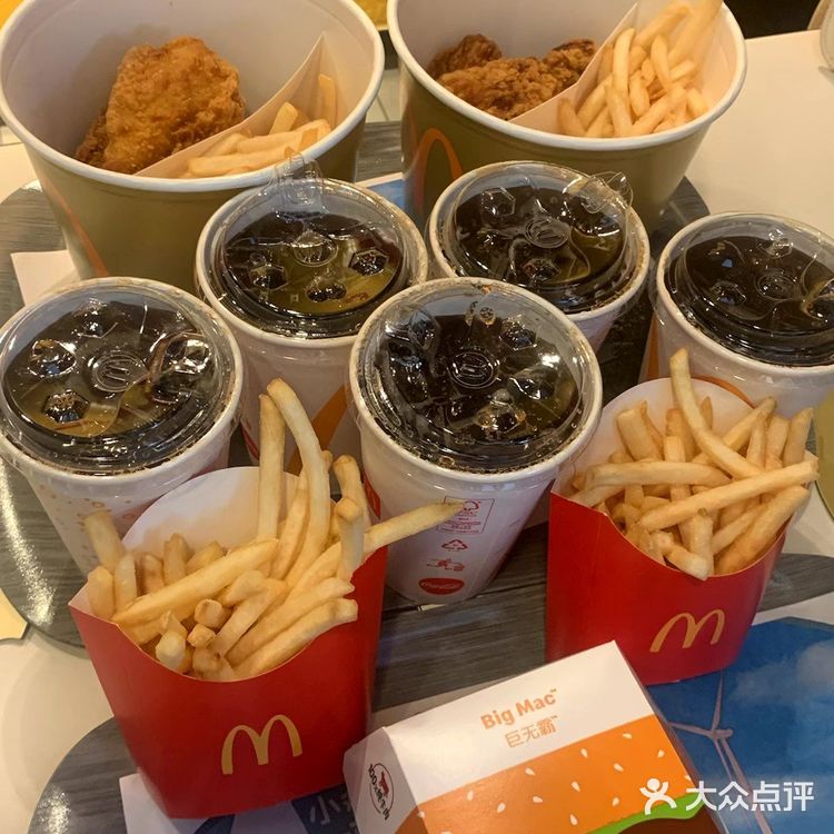 分享炸鸡桶的快乐