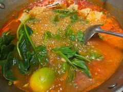 -野山舂·贵州现舂酸汤火锅(鸿通城店)