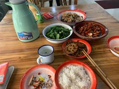 -老三样·美食研究中心(世贸路店)