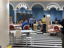 -奈尔宝家庭中心·亲子餐厅(北京东坝万达店)