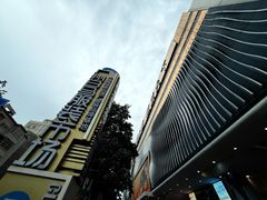 -广州白马服装市场