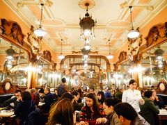 -Majestic Café