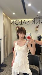 -SWANK SALON