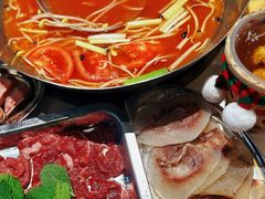 -王奋斗贵州酸汤牛肉火锅