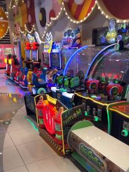 -meland club亲子乐园(重庆万象城店)