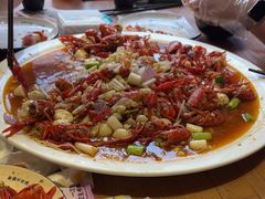 -临界音乐酒馆·小龙虾·江湖菜(华熙LIVE·鱼洞店)