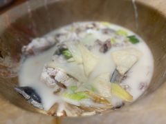 -滇香肴·云南菜蒸汽石锅鱼(云南北路店)