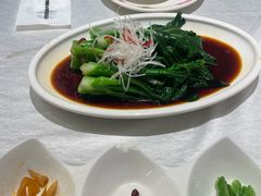 白灼供港菜心-炆艺乳鸽·煲仔饭大排档(望京来广营店)