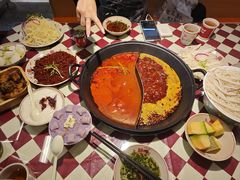-赵美丽重庆火锅(西安直营总店)