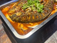 -老街烧烤大排档·地道湖北菜·龙虾馆(汉口火车站店)