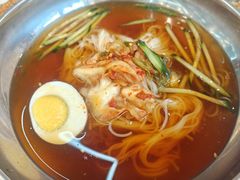 -韩风烤牛肉冷面店