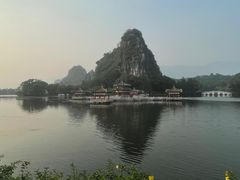 -星湖旅游景区七星岩