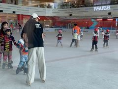 -冠军冰场CHAMPION RINK(凯德广场店)