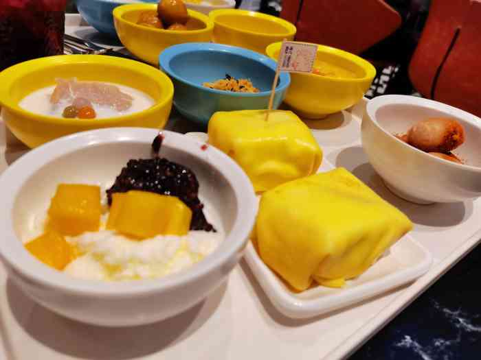 拾光·小碗甜品(科华店)-"喜欢时光甜品的好多个口味,每款都做得挺好.