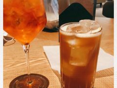 -星巴克臻选(上海合生汇1F店)