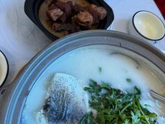 -天乐农家鱼头王(天目湖店)