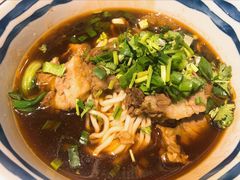 香辣牛腩面-食之六七·面(朝阳大悦城店)