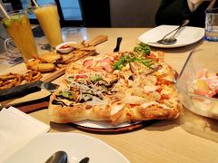 -必胜客(上海南站店)