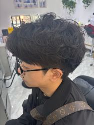 -沐染造型专业烫发染发