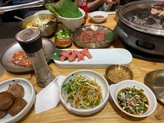 -青瓦餐厅·生鱼片·韩园烤肉(西塔店)