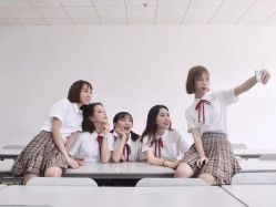 -定格摄影·轻奢定制写真馆