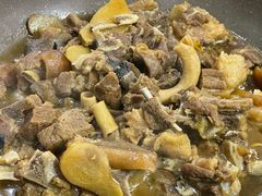 生焖干锅香肉-陈廿二香肉馆