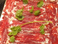 现切极品鲜牛肉-香佰里鲜货火锅(佳乐金街店)