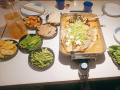 -三江源活鱼现烤(维多利摩尔城店)