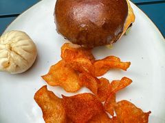 -潮一不贰·法式甜品·生日蛋糕·西式简餐(外滩店)