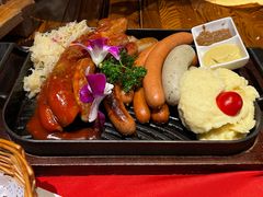 -申德勒加油站餐厅(三里屯北小街店)