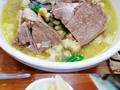 羊肉泡馍-刘信牛羊肉小炒泡馍(回民街店)
