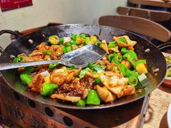 -聚鑫朋酸菜肥肠(文艺路口店)