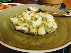 香椿巴沙鱼柳-君悦酒店·1881·北京烤鸭