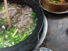 -乐山食古香跷脚牛肉