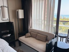 -三亚湾海居铂尔曼度假酒店