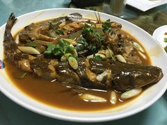 -小船渔村•大连菜•大连焖鱼(明泽街店)