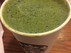 抹茶拿铁-星巴克臻选(济南恒隆店)