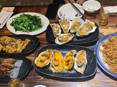-蚝美人·生蚝海鲜烧烤(茶花园店)