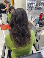 -乾健·烫染·接发SALON