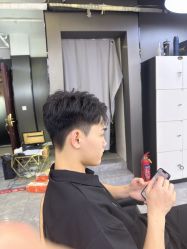 -藤野造型烫发染发