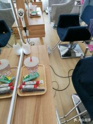 -E.L.K造型momopark店