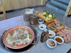 -阿婆情腊排骨火锅(金虹路店)