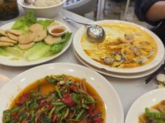 -覃记海鲜美食餐厅