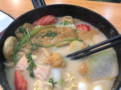 -小谷姐姐麻辣拌·麻辣烫(潞河店)