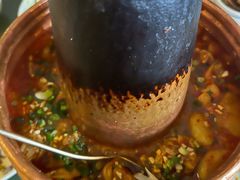 铜锅饵块油焖鸡-一坐一忘云南菜(嘉里中心店)