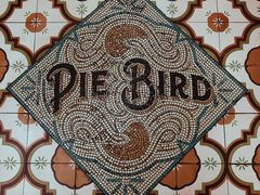 -Pie Bird(新闸路店)