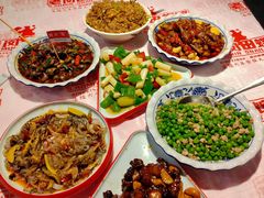 -老闵田螺馆·南昌市井菜·特色小吃(总店)